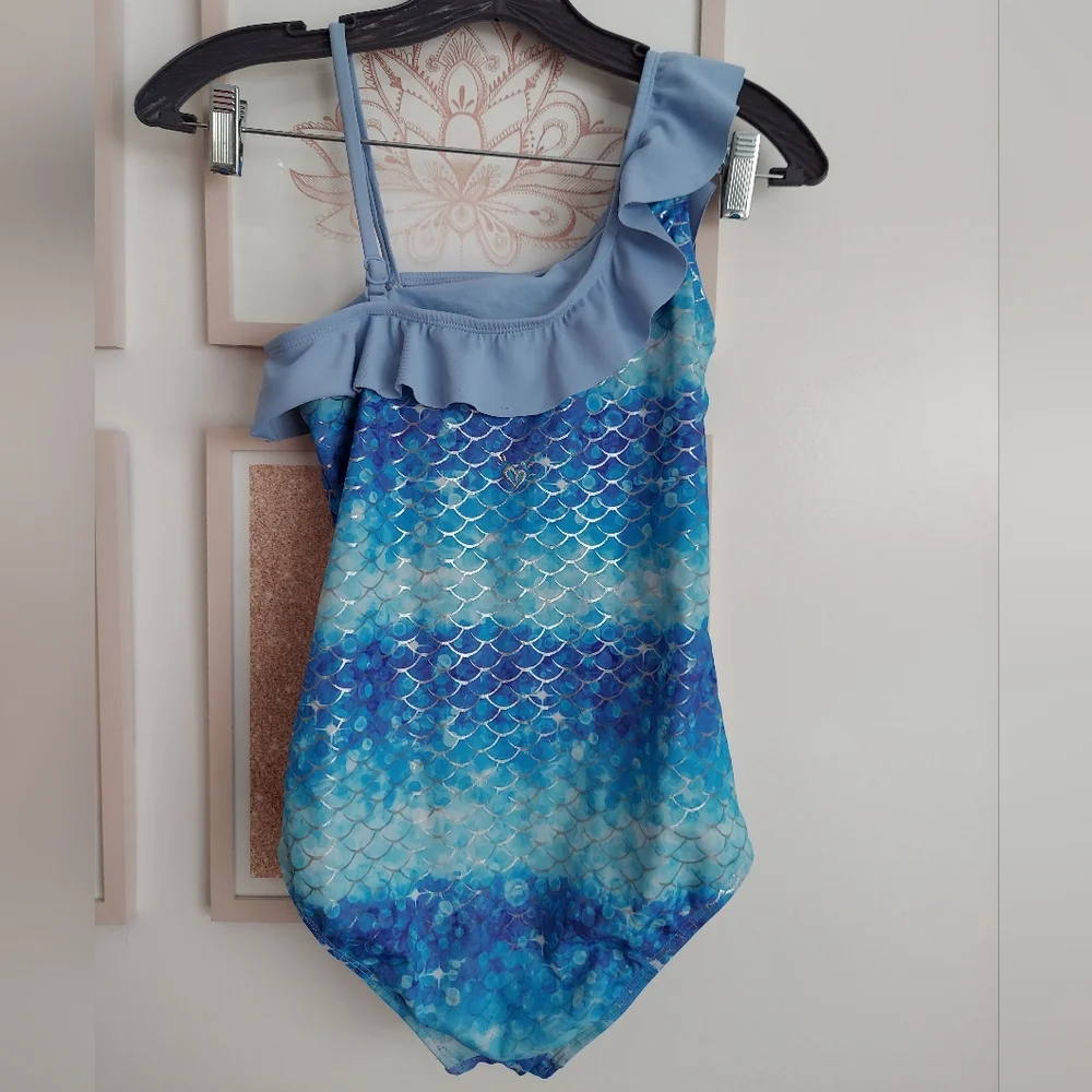 ⭐️ 5/$30 Mermaid one piece Justice swim suit, size 12